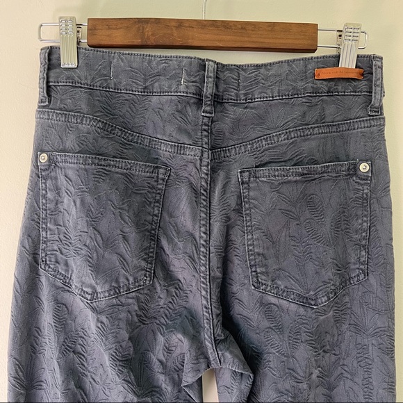 anthropologie pilcro | navy floral embossed pants size 28 - Picture 5 of 5